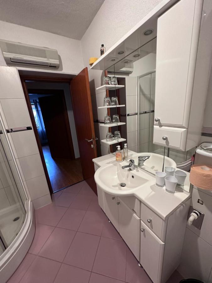 Kuca Za Odmor Stefanac Apartman Zengg Kültér fotó
