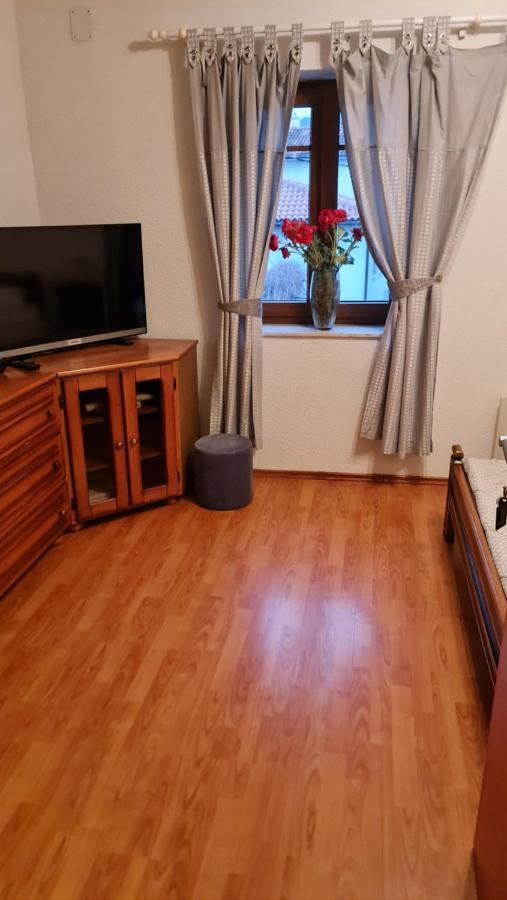 Kuca Za Odmor Stefanac Apartman Zengg Kültér fotó